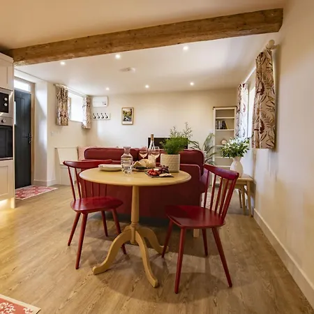 Ferienhaus Divico York